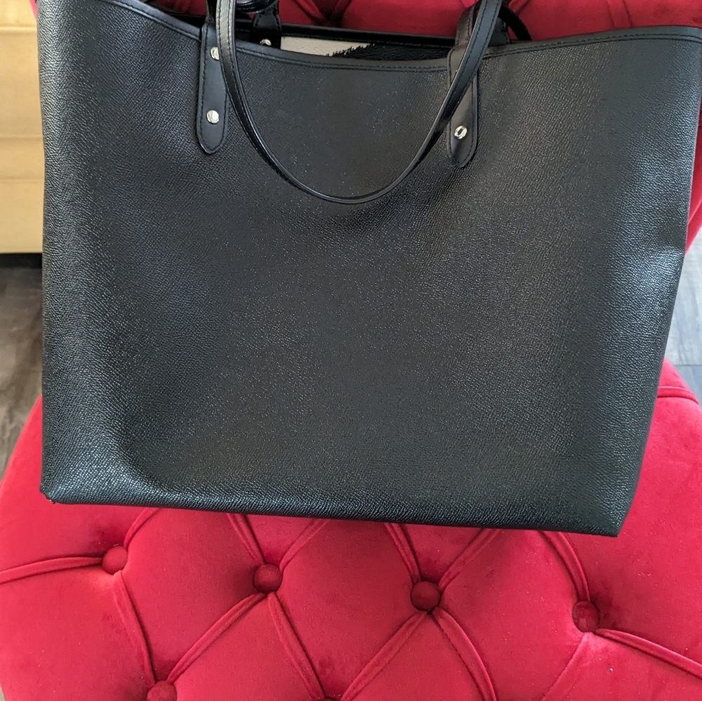 Coach leather bag